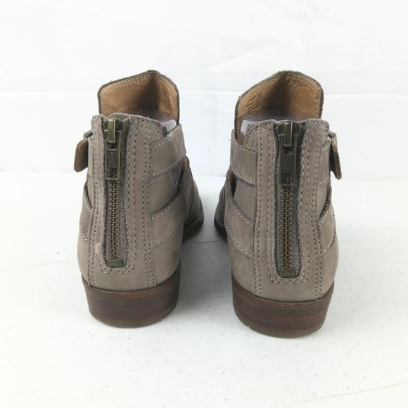 LL Bean Ankle Boots Women Size 6.5 Taupe Leather Open Side Buckle Back Zip Shoes - Picture 5 of 9